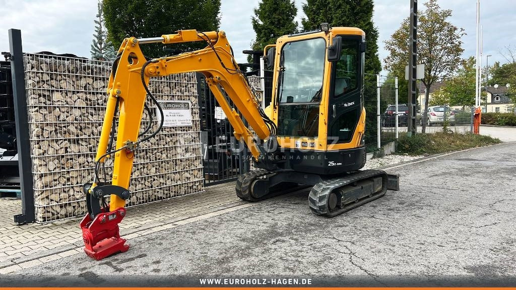 Mini bager Hyundai Minibagger Robex 25 Z 9AK Powertilt Schnellw. MS03: slika Mini bager Hyundai Minibagger Robex 25 Z 9AK Powertilt Schnellw. MS03