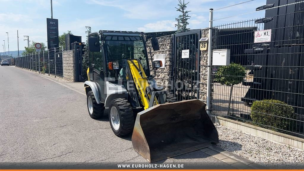 Kramer 5035 Radlader, Allrad (4x4), hyrd. Schnellwechsler - Utovarivač na kotačima: slika Kramer 5035 Radlader, Allrad (4x4), hyrd. Schnellwechsler - Utovarivač na kotačima Kramer 5035 Radlader, Allrad (4x4), hyrd. Schnellwechsler - Utovarivač na kotačima: slika Kramer 5035 Radlader, Allrad (4x4), hyrd. Schnellwechsler - Utovarivač na kotačima