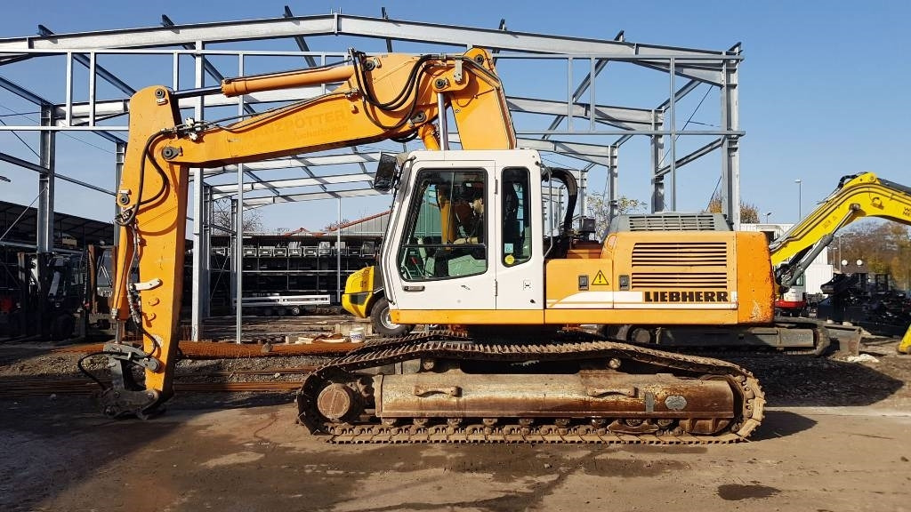 Liebherr Kettenbagger R924B HDSL Litronic, SW48 Likufix - Bager gusjeničar: slika Liebherr Kettenbagger R924B HDSL Litronic, SW48 Likufix - Bager gusjeničar Liebherr Kettenbagger R924B HDSL Litronic, SW48 Likufix - Bager gusjeničar: slika Liebherr Kettenbagger R924B HDSL Litronic, SW48 Likufix - Bager gusjeničar