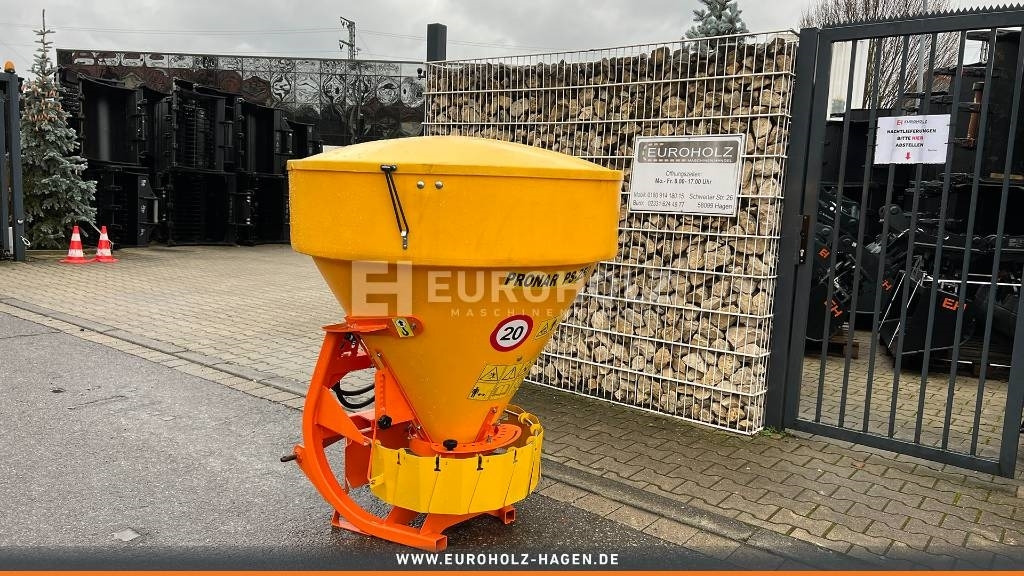 Salzstreuer Sandstreuer Düngerstreuer PS-250M - Posipač pijeska/ Soli za Namjenska/ Posebna vozila: slika Salzstreuer Sandstreuer Düngerstreuer PS-250M - Posipač pijeska/ Soli za Namjenska/ Posebna vozila Salzstreuer Sandstreuer Düngerstreuer PS-250M - Posipač pijeska/ Soli za Namjenska/ Posebna vozila: slika Salzstreuer Sandstreuer Düngerstreuer PS-250M - Posipač pijeska/ Soli za Namjenska/ Posebna vozila