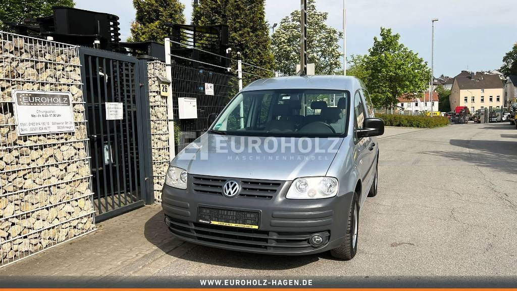 Volkswagen Caddy 1,6 benzin - Mali kombi: slika Volkswagen Caddy 1,6 benzin - Mali kombi Volkswagen Caddy 1,6 benzin - Mali kombi: slika Volkswagen Caddy 1,6 benzin - Mali kombi
