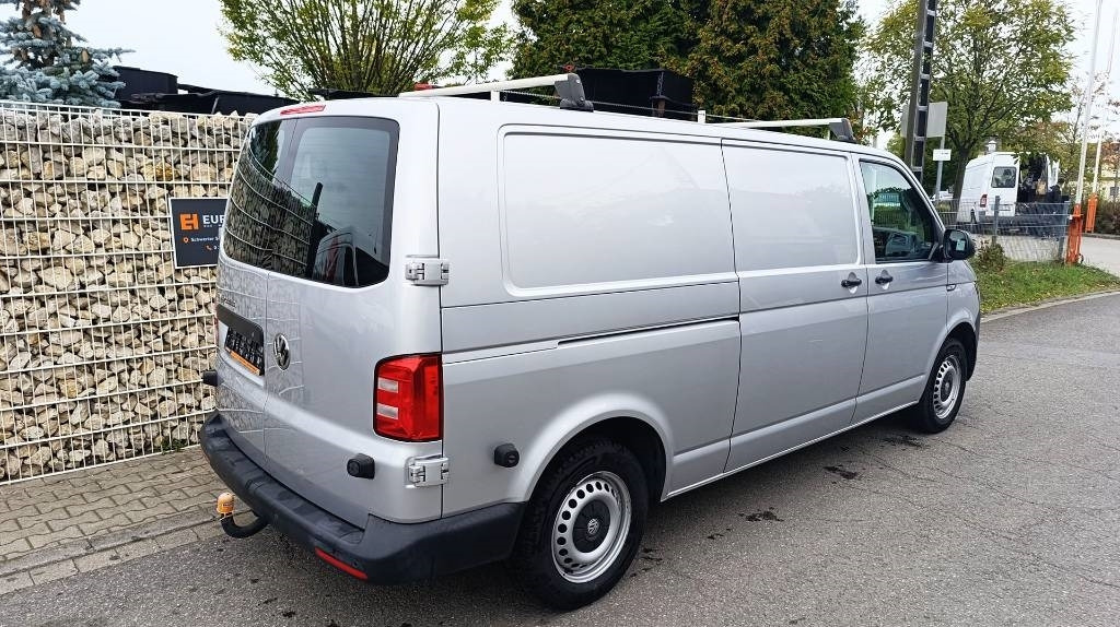 Volkswagen Transporter T6 TDI, Werkstattschränke Standheizung  - Dostavno vozilo sa zatvorenim sandukom: slika Volkswagen Transporter T6 TDI, Werkstattschränke Standheizung  - Dostavno vozilo sa zatvorenim sandukom Volkswagen Transporter T6 TDI, Werkstattschränke Standheizung  - Dostavno vozilo sa zatvorenim sandukom: slika Volkswagen Transporter T6 TDI, Werkstattschränke Standheizung  - Dostavno vozilo sa zatvorenim sandukom