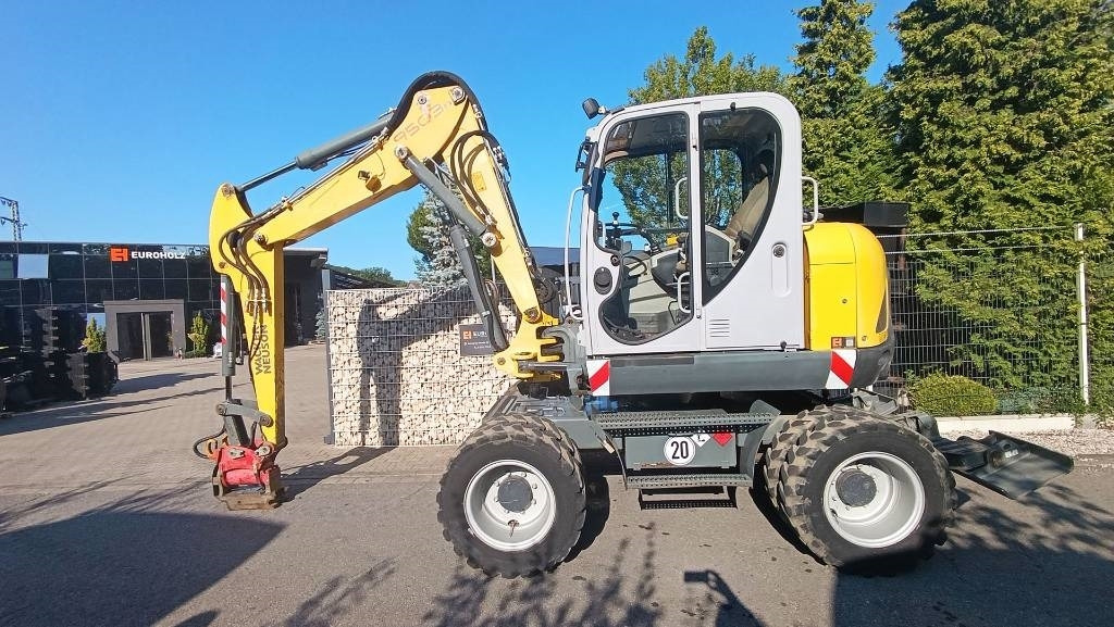 Wacker Neuson 9503 Bagger Powertilt, SW Martin, Verstellausleger - Bager na kotačima: slika Wacker Neuson 9503 Bagger Powertilt, SW Martin, Verstellausleger - Bager na kotačima Wacker Neuson 9503 Bagger Powertilt, SW Martin, Verstellausleger - Bager na kotačima: slika Wacker Neuson 9503 Bagger Powertilt, SW Martin, Verstellausleger - Bager na kotačima