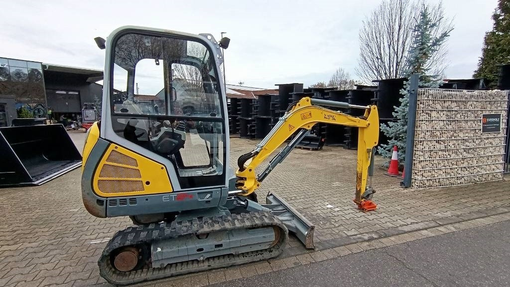 Wacker Neuson ET 24 Knickmatik, mech. Schnellwechsler MS01, - Mini bager: slika Wacker Neuson ET 24 Knickmatik, mech. Schnellwechsler MS01, - Mini bager Wacker Neuson ET 24 Knickmatik, mech. Schnellwechsler MS01, - Mini bager: slika Wacker Neuson ET 24 Knickmatik, mech. Schnellwechsler MS01, - Mini bager