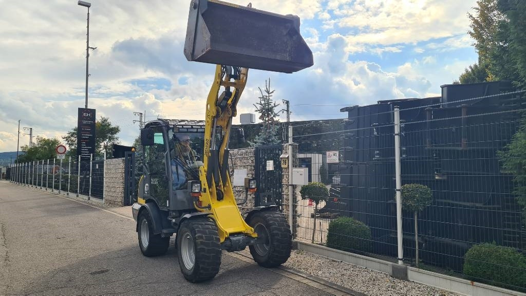 Wacker Neuson WL 38, 3. Steuerkreis Zusatzhydraulik, Radlader - Utovarivač na kotačima: slika Wacker Neuson WL 38, 3. Steuerkreis Zusatzhydraulik, Radlader - Utovarivač na kotačima Wacker Neuson WL 38, 3. Steuerkreis Zusatzhydraulik, Radlader - Utovarivač na kotačima: slika Wacker Neuson WL 38, 3. Steuerkreis Zusatzhydraulik, Radlader - Utovarivač na kotačima