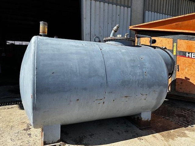 Big 5000l Dieseltankstelle, doppelwandig - Spremnik goriva: slika Big 5000l Dieseltankstelle, doppelwandig - Spremnik goriva Big 5000l Dieseltankstelle, doppelwandig - Spremnik goriva: slika Big 5000l Dieseltankstelle, doppelwandig - Spremnik goriva