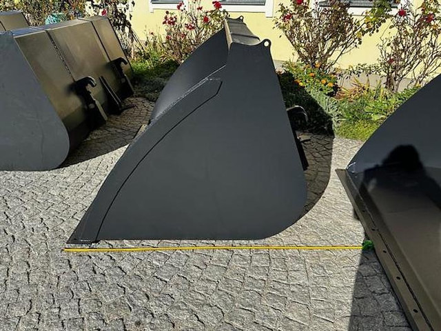 Big Volumenschaufel 200 cm mit Merlo ZM2 Aufnahme - Korpa: slika Big Volumenschaufel 200 cm mit Merlo ZM2 Aufnahme - Korpa Big Volumenschaufel 200 cm mit Merlo ZM2 Aufnahme - Korpa: slika Big Volumenschaufel 200 cm mit Merlo ZM2 Aufnahme - Korpa