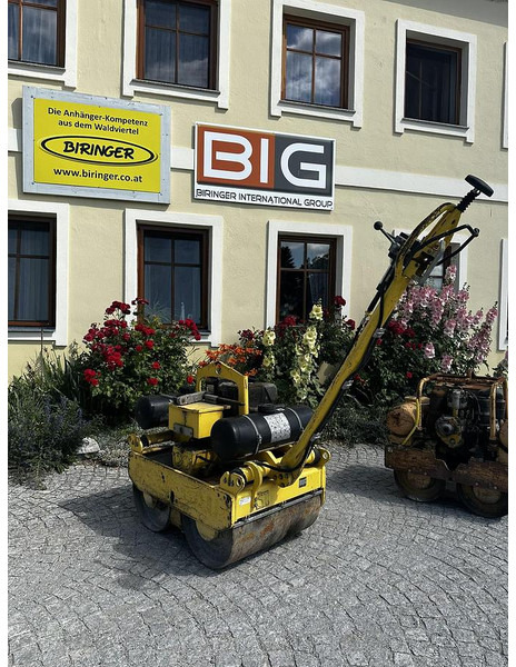 Bomag BW 75 S-2 - Valjak za poljoprivredna gospodarstva: slika Bomag BW 75 S-2 - Valjak za poljoprivredna gospodarstva Bomag BW 75 S-2 - Valjak za poljoprivredna gospodarstva: slika Bomag BW 75 S-2 - Valjak za poljoprivredna gospodarstva