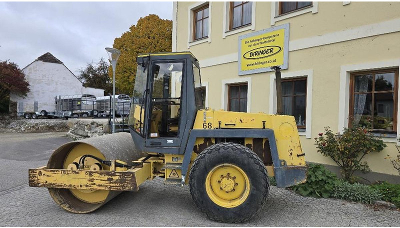 Bomag BW172D-2 Rüttel/Vibrationswalze - Valjak za poljoprivredna gospodarstva: slika Bomag BW172D-2 Rüttel/Vibrationswalze - Valjak za poljoprivredna gospodarstva Bomag BW172D-2 Rüttel/Vibrationswalze - Valjak za poljoprivredna gospodarstva: slika Bomag BW172D-2 Rüttel/Vibrationswalze - Valjak za poljoprivredna gospodarstva