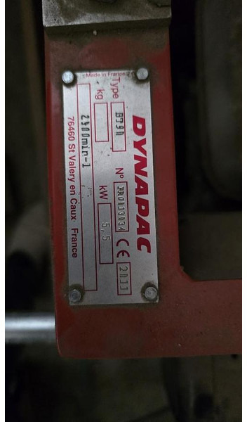 Dynapac BT90 Motorblock / Vibrationsantrieb - Motor: slika Dynapac BT90 Motorblock / Vibrationsantrieb - Motor Dynapac BT90 Motorblock / Vibrationsantrieb - Motor: slika Dynapac BT90 Motorblock / Vibrationsantrieb - Motor