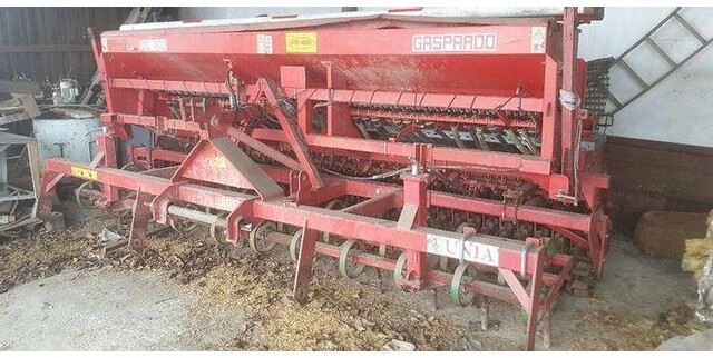 Gaspardo MC400 Säkombination - Kombajn i sijačica: slika Gaspardo MC400 Säkombination - Kombajn i sijačica Gaspardo MC400 Säkombination - Kombajn i sijačica: slika Gaspardo MC400 Säkombination - Kombajn i sijačica