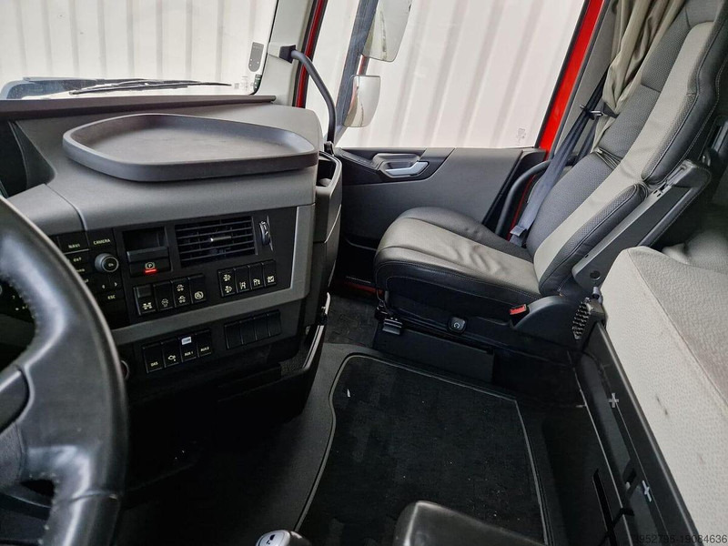 Volvo FH 13.540 6x4 Globetrotter - Kamion, Kamion s kranom: slika Volvo FH 13.540 6x4 Globetrotter - Kamion, Kamion s kranom Volvo FH 13.540 6x4 Globetrotter - Kamion, Kamion s kranom: slika Volvo FH 13.540 6x4 Globetrotter - Kamion, Kamion s kranom