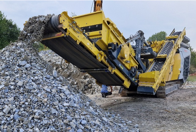 Drobilica Keestrack R3e raupenmobiler Prallbrecher Vollausstattung: slika Drobilica Keestrack R3e raupenmobiler Prallbrecher Vollausstattung