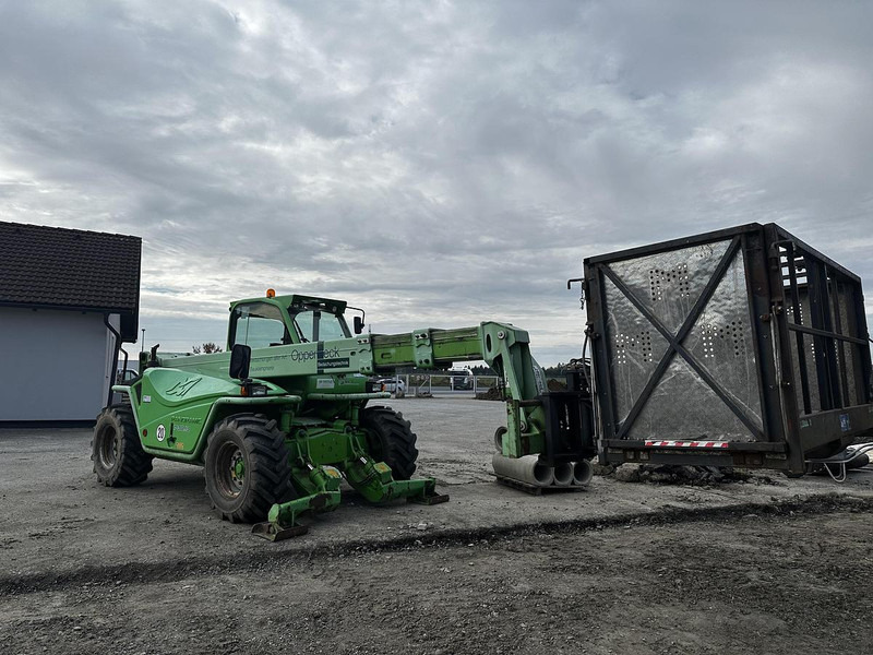 Merlo P38.13 Teleskoplader - Teleskopski rukovatelj: slika Merlo P38.13 Teleskoplader - Teleskopski rukovatelj Merlo P38.13 Teleskoplader - Teleskopski rukovatelj: slika Merlo P38.13 Teleskoplader - Teleskopski rukovatelj