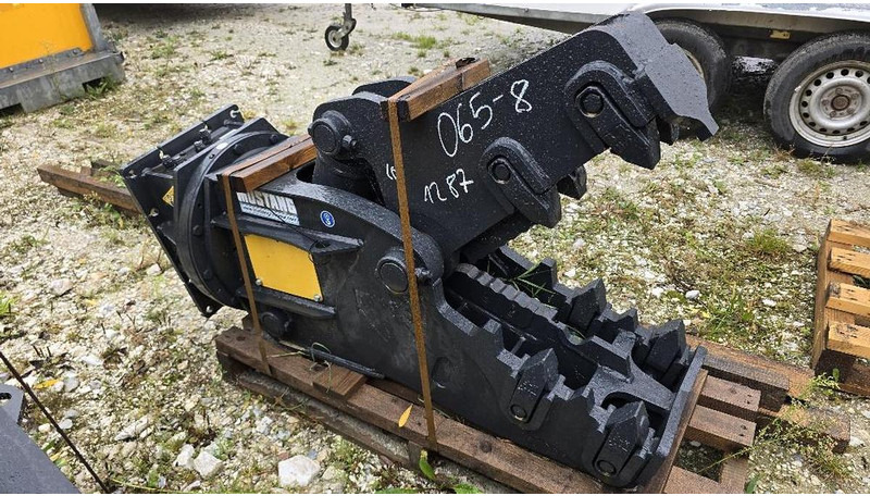 Mustang Abbruchpulverisierer RH05 - Škare za rušenje: slika Mustang Abbruchpulverisierer RH05 - Škare za rušenje Mustang Abbruchpulverisierer RH05 - Škare za rušenje: slika Mustang Abbruchpulverisierer RH05 - Škare za rušenje