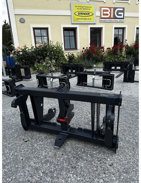 Big Adapter Merlo auf Dreipunkt Aufnahme - Priključak: slika Big Adapter Merlo auf Dreipunkt Aufnahme - Priključak Big Adapter Merlo auf Dreipunkt Aufnahme - Priključak: slika Big Adapter Merlo auf Dreipunkt Aufnahme - Priključak