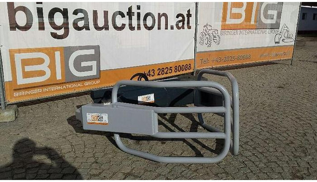 Rundballengreifer 150 cm mit Merlo Aufnahme - Grajfer za Poljoprivredni strojevi: slika Rundballengreifer 150 cm mit Merlo Aufnahme - Grajfer za Poljoprivredni strojevi Rundballengreifer 150 cm mit Merlo Aufnahme - Grajfer za Poljoprivredni strojevi: slika Rundballengreifer 150 cm mit Merlo Aufnahme - Grajfer za Poljoprivredni strojevi