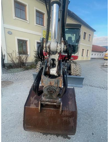 Takeuchi TB295W Mobilbagger - Bager: slika Takeuchi TB295W Mobilbagger - Bager Takeuchi TB295W Mobilbagger - Bager: slika Takeuchi TB295W Mobilbagger - Bager