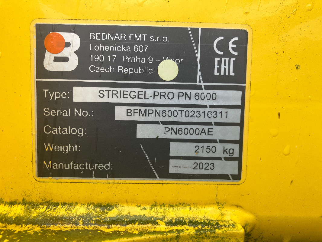 Bednar Striegel-Pro PN 6000 - Oprema za gnojenje: slika Bednar Striegel-Pro PN 6000 - Oprema za gnojenje Bednar Striegel-Pro PN 6000 - Oprema za gnojenje: slika Bednar Striegel-Pro PN 6000 - Oprema za gnojenje