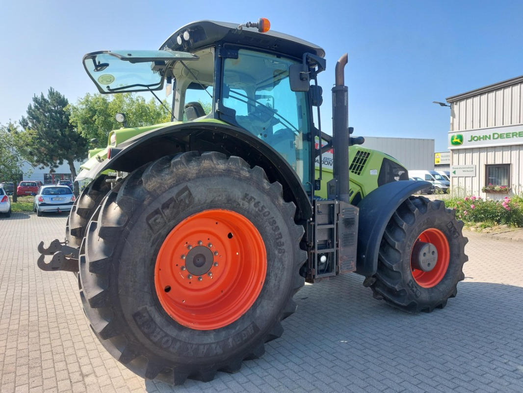 CLAAS Axion 850 - Traktor: slika CLAAS Axion 850 - Traktor CLAAS Axion 850 - Traktor: slika CLAAS Axion 850 - Traktor