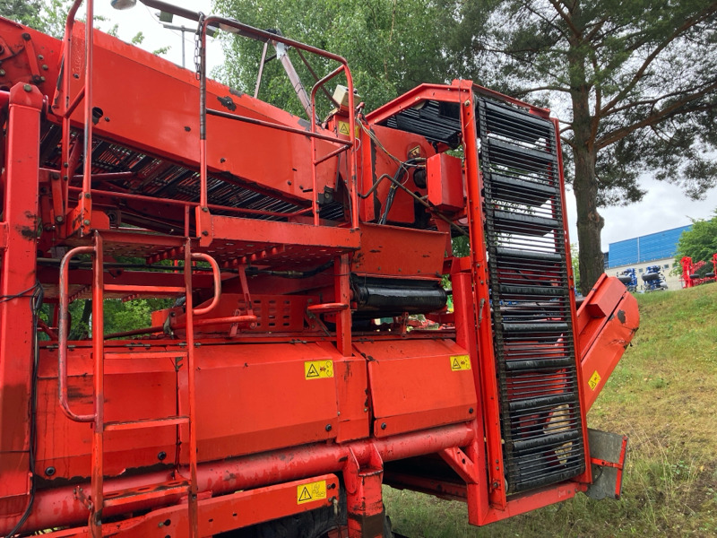 Grimme DR1500 - Kombajn za krumpir: slika Grimme DR1500 - Kombajn za krumpir Grimme DR1500 - Kombajn za krumpir: slika Grimme DR1500 - Kombajn za krumpir