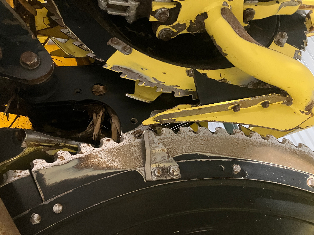 Kemper 475 plus - Kombajn za kukuruz: slika Kemper 475 plus - Kombajn za kukuruz Kemper 475 plus - Kombajn za kukuruz: slika Kemper 475 plus - Kombajn za kukuruz