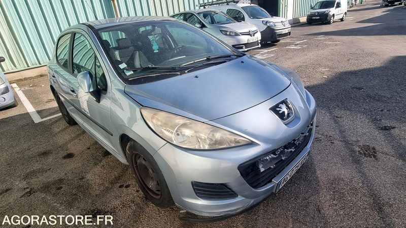 207 1.6hdi - Automobil: slika 207 1.6hdi - Automobil 207 1.6hdi - Automobil: slika 207 1.6hdi - Automobil