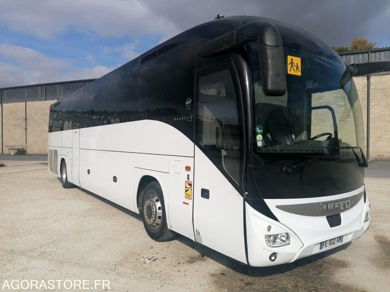 AUTOCAR GT IVECO MAGELYS PRO 13M / 57+1+1+WC / 1ERE MAIN 354470KM ORIGINE - Turistički autobus: slika  AUTOCAR GT IVECO MAGELYS PRO 13M / 57+1+1+WC / 1ERE MAIN 354470KM ORIGINE - Turistički autobus AUTOCAR GT IVECO MAGELYS PRO 13M / 57+1+1+WC / 1ERE MAIN 354470KM ORIGINE - Turistički autobus: slika  AUTOCAR GT IVECO MAGELYS PRO 13M / 57+1+1+WC / 1ERE MAIN 354470KM ORIGINE - Turistički autobus
