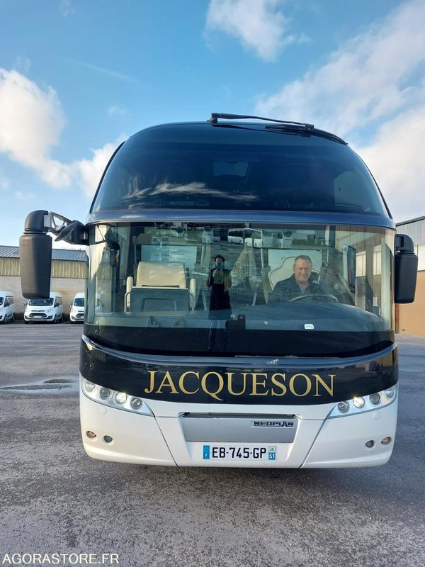 AUTOCAR NEOPLAN CITYLINER P16 L / 14M / 48+1+1+WC / 645008KM - Turistički autobus: slika AUTOCAR NEOPLAN CITYLINER P16 L / 14M / 48+1+1+WC / 645008KM - Turistički autobus AUTOCAR NEOPLAN CITYLINER P16 L / 14M / 48+1+1+WC / 645008KM - Turistički autobus: slika AUTOCAR NEOPLAN CITYLINER P16 L / 14M / 48+1+1+WC / 645008KM - Turistički autobus