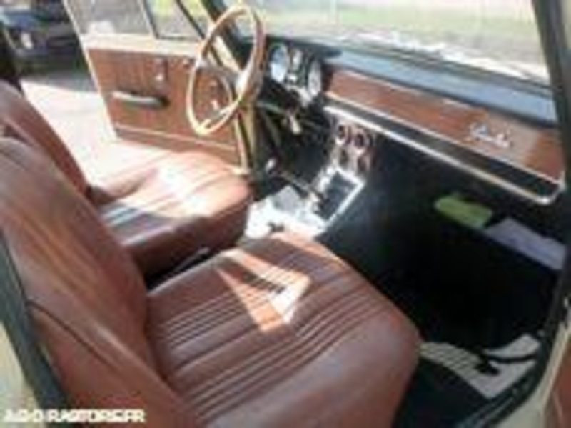 Alfa Romeo Giulia - 1976 - 92500km - COLLECTION - Livret d'origine - Automobil: slika Alfa Romeo Giulia - 1976 - 92500km - COLLECTION - Livret d'origine - Automobil Alfa Romeo Giulia - 1976 - 92500km - COLLECTION - Livret d'origine - Automobil: slika Alfa Romeo Giulia - 1976 - 92500km - COLLECTION - Livret d'origine - Automobil