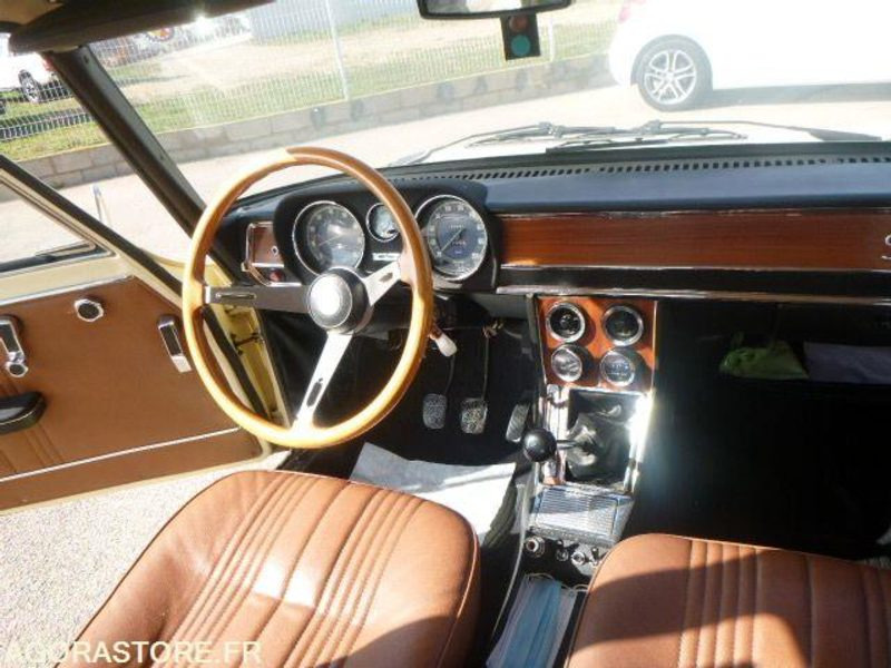 Alfa Romeo Giulia - 1976 - 92500km - COLLECTION - Livret d'origine - Automobil: slika Alfa Romeo Giulia - 1976 - 92500km - COLLECTION - Livret d'origine - Automobil Alfa Romeo Giulia - 1976 - 92500km - COLLECTION - Livret d'origine - Automobil: slika Alfa Romeo Giulia - 1976 - 92500km - COLLECTION - Livret d'origine - Automobil