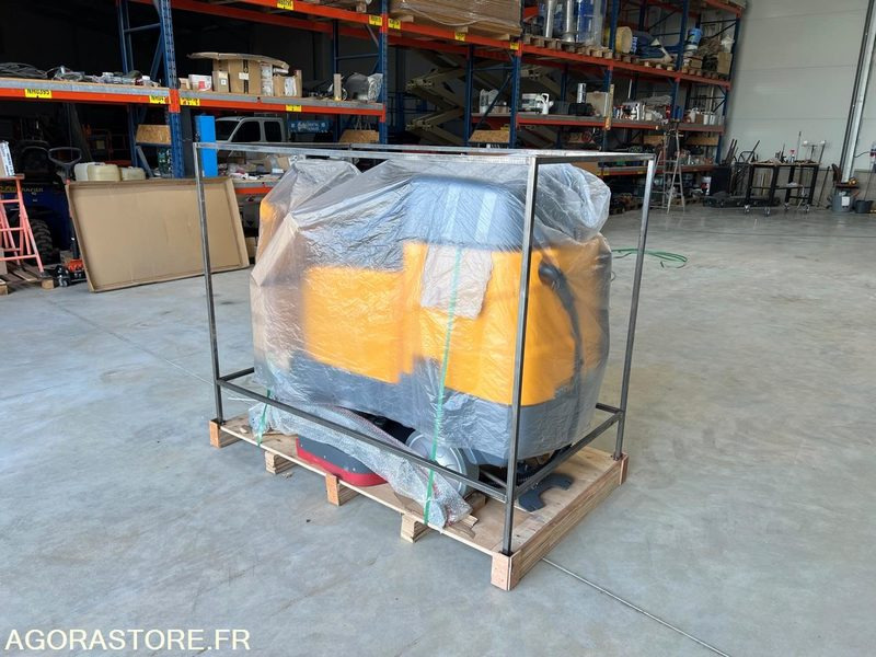 Autolaveuse Hippo AR-X9 NEUVE - Perač podova: slika Autolaveuse Hippo AR-X9 NEUVE - Perač podova Autolaveuse Hippo AR-X9 NEUVE - Perač podova: slika Autolaveuse Hippo AR-X9 NEUVE - Perač podova