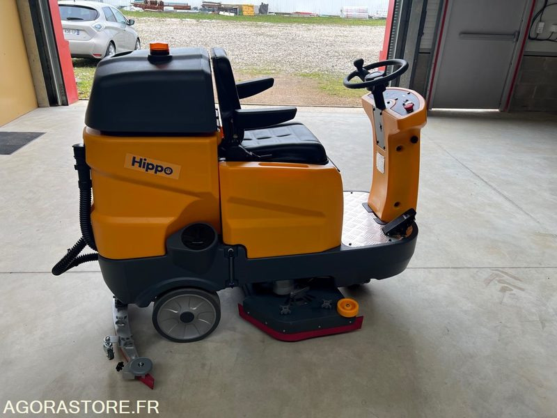 Autolaveuse Hippo AR-X9 NEUVE - Perač podova: slika Autolaveuse Hippo AR-X9 NEUVE - Perač podova Autolaveuse Hippo AR-X9 NEUVE - Perač podova: slika Autolaveuse Hippo AR-X9 NEUVE - Perač podova