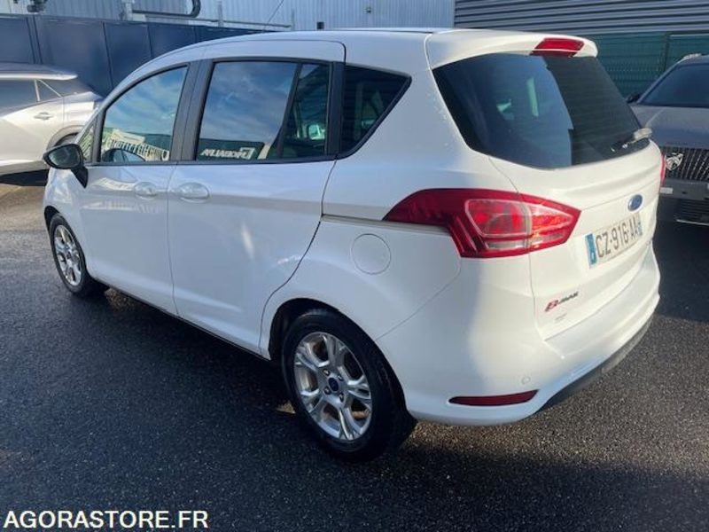 B-MAX TREND 1.0 ECOBOOST 100cv 125850 KM - Automobil: slika B-MAX TREND 1.0 ECOBOOST 100cv 125850 KM - Automobil B-MAX TREND 1.0 ECOBOOST 100cv 125850 KM - Automobil: slika B-MAX TREND 1.0 ECOBOOST 100cv 125850 KM - Automobil