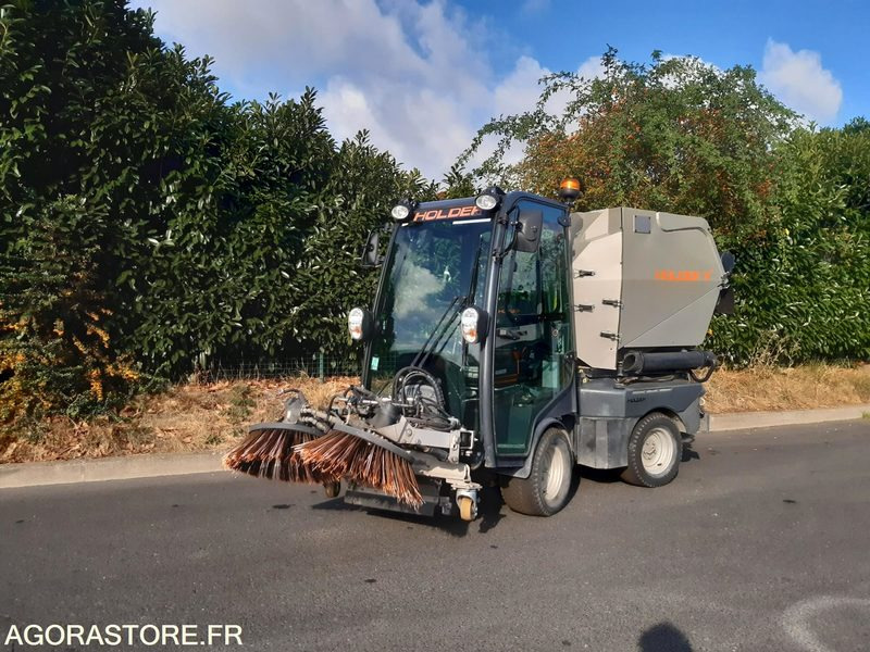 BALAYEUSE DE VOIRIE - HOLDER X45 - 2018 - 1500 HEURES - Cestovna čistilica: slika BALAYEUSE DE VOIRIE - HOLDER X45 - 2018 - 1500 HEURES - Cestovna čistilica BALAYEUSE DE VOIRIE - HOLDER X45 - 2018 - 1500 HEURES - Cestovna čistilica: slika BALAYEUSE DE VOIRIE - HOLDER X45 - 2018 - 1500 HEURES - Cestovna čistilica