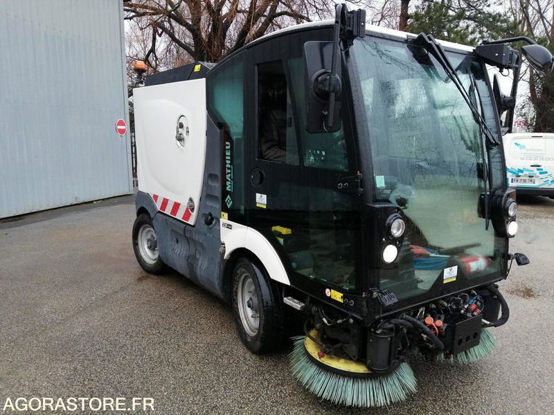 BALAYEUSE - MATHIEU - AZURA FLEX - 2020 / 4222 HEURES - Cestovna čistilica: slika BALAYEUSE - MATHIEU - AZURA FLEX - 2020 / 4222 HEURES - Cestovna čistilica BALAYEUSE - MATHIEU - AZURA FLEX - 2020 / 4222 HEURES - Cestovna čistilica: slika BALAYEUSE - MATHIEU - AZURA FLEX - 2020 / 4222 HEURES - Cestovna čistilica
