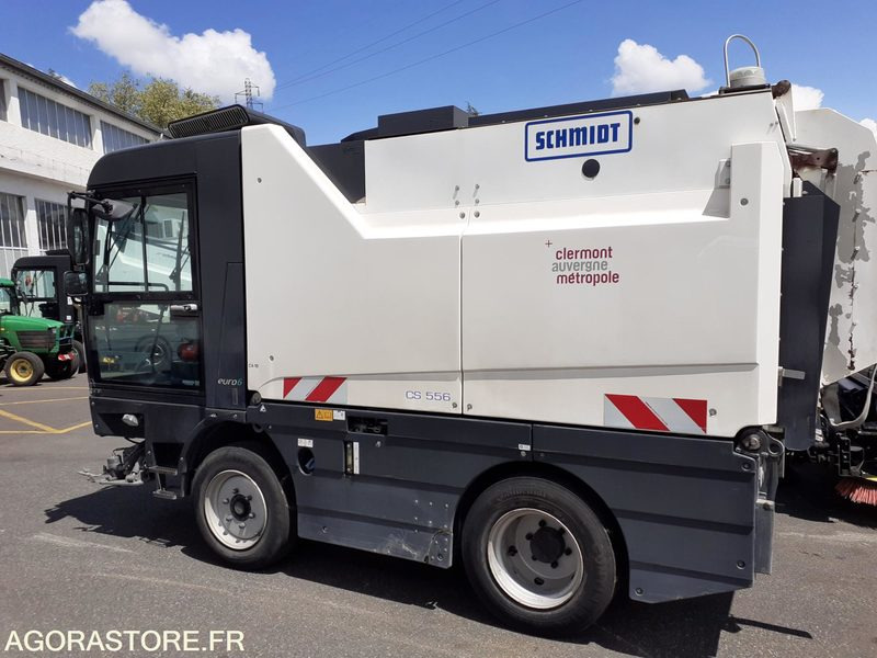 BALAYEUSE SCHMIDT 4M3 CLEANGO 500 - Cestovna čistilica: slika BALAYEUSE SCHMIDT 4M3 CLEANGO 500 - Cestovna čistilica BALAYEUSE SCHMIDT 4M3 CLEANGO 500 - Cestovna čistilica: slika BALAYEUSE SCHMIDT 4M3 CLEANGO 500 - Cestovna čistilica