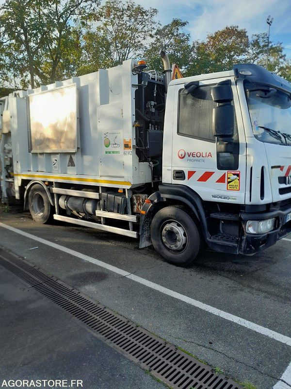 BOM 16T IVECO GNC NON ROULANT( 6042-66ICAM571X) - Kamion za odvoz smeća: slika BOM 16T IVECO GNC NON ROULANT( 6042-66ICAM571X) - Kamion za odvoz smeća BOM 16T IVECO GNC NON ROULANT( 6042-66ICAM571X) - Kamion za odvoz smeća: slika BOM 16T IVECO GNC NON ROULANT( 6042-66ICAM571X) - Kamion za odvoz smeća