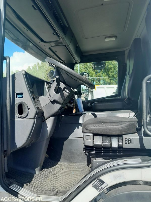 BOM 19T SCANIA GO (5615-66ICAM571X) - 2012 / 294 395 KM - Kamion za odvoz smeća: slika BOM 19T SCANIA GO (5615-66ICAM571X) - 2012 / 294 395 KM - Kamion za odvoz smeća BOM 19T SCANIA GO (5615-66ICAM571X) - 2012 / 294 395 KM - Kamion za odvoz smeća: slika BOM 19T SCANIA GO (5615-66ICAM571X) - 2012 / 294 395 KM - Kamion za odvoz smeća