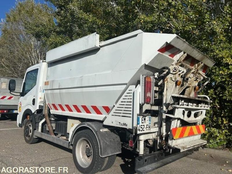 BOM 4.5t Renault Maxity - Kamion za odvoz smeća: slika BOM 4.5t Renault Maxity - Kamion za odvoz smeća BOM 4.5t Renault Maxity - Kamion za odvoz smeća: slika BOM 4.5t Renault Maxity - Kamion za odvoz smeća