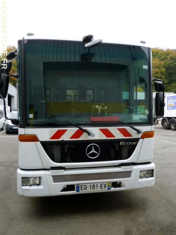 BOM ECONIC MERCEDES CABINE TYPE BUS 2007 4 places 247550kms - Kamion za odvoz smeća: slika BOM ECONIC MERCEDES CABINE TYPE BUS 2007 4 places 247550kms - Kamion za odvoz smeća BOM ECONIC MERCEDES CABINE TYPE BUS 2007 4 places 247550kms - Kamion za odvoz smeća: slika BOM ECONIC MERCEDES CABINE TYPE BUS 2007 4 places 247550kms - Kamion za odvoz smeća