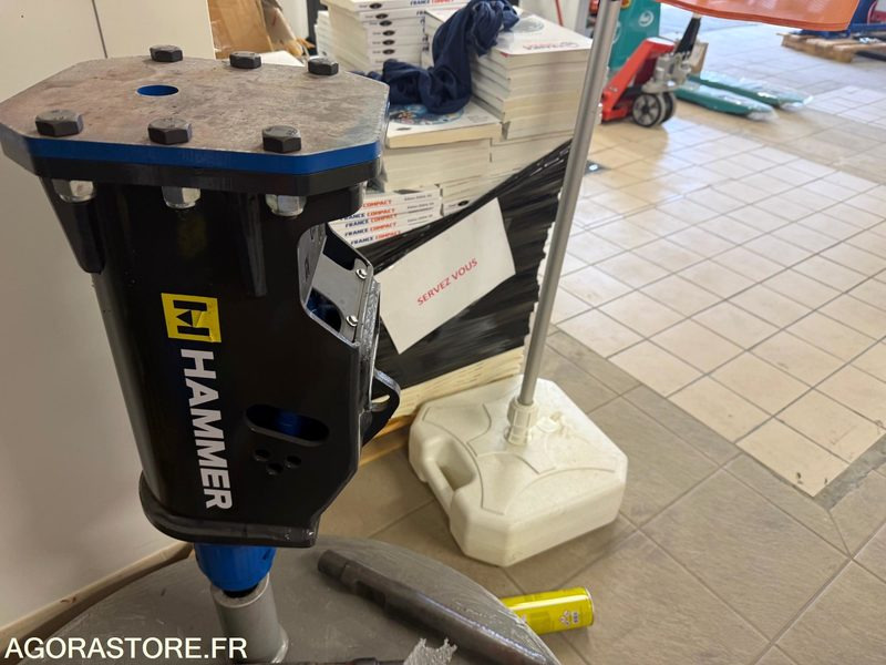 BRH HAMMER SB 70 Pelles de 500kg - 1.6T NEUF - Hidraulični čekić: slika BRH HAMMER SB 70 Pelles de 500kg - 1.6T NEUF - Hidraulični čekić BRH HAMMER SB 70 Pelles de 500kg - 1.6T NEUF - Hidraulični čekić: slika BRH HAMMER SB 70 Pelles de 500kg - 1.6T NEUF - Hidraulični čekić
