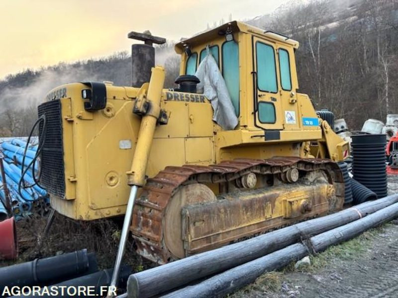 BULLDOZER DRESSER TD25 4635 HEURES - Buldožer: slika BULLDOZER DRESSER TD25 4635 HEURES - Buldožer BULLDOZER DRESSER TD25 4635 HEURES - Buldožer: slika BULLDOZER DRESSER TD25 4635 HEURES - Buldožer
