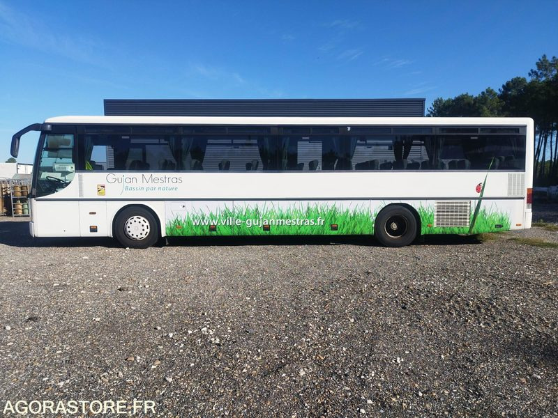 Prigradski autobus BUS SETRA: slika Prigradski autobus BUS SETRA