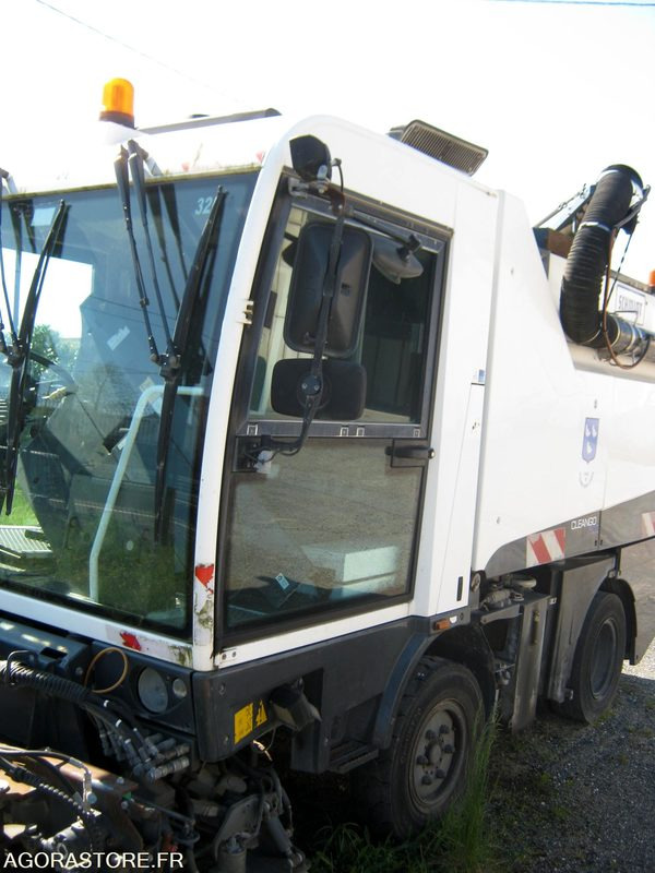 Balayeuse SCHMIDT Cleango 500 - Cestovna čistilica: slika Balayeuse SCHMIDT Cleango 500 - Cestovna čistilica Balayeuse SCHMIDT Cleango 500 - Cestovna čistilica: slika Balayeuse SCHMIDT Cleango 500 - Cestovna čistilica