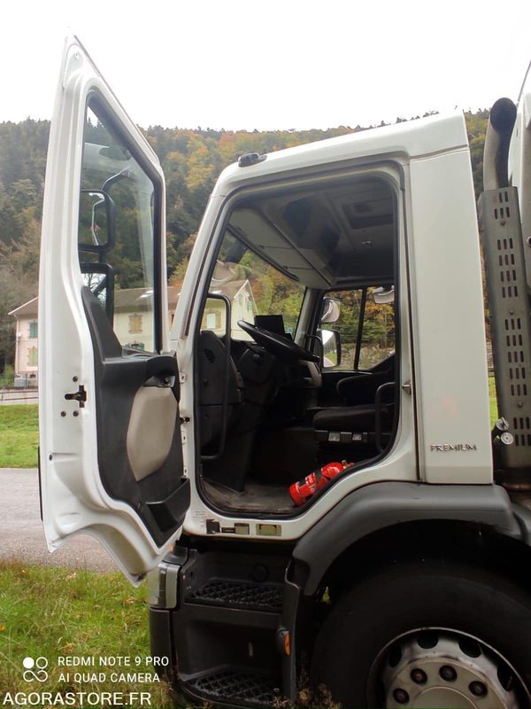 Benne à ordures ménagères - Kamion za odvoz smeća: slika Benne à ordures ménagères - Kamion za odvoz smeća Benne à ordures ménagères - Kamion za odvoz smeća: slika Benne à ordures ménagères - Kamion za odvoz smeća