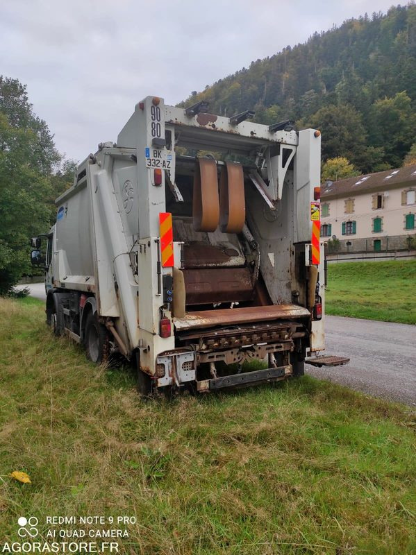Benne à ordures ménagères - Kamion za odvoz smeća: slika Benne à ordures ménagères - Kamion za odvoz smeća Benne à ordures ménagères - Kamion za odvoz smeća: slika Benne à ordures ménagères - Kamion za odvoz smeća
