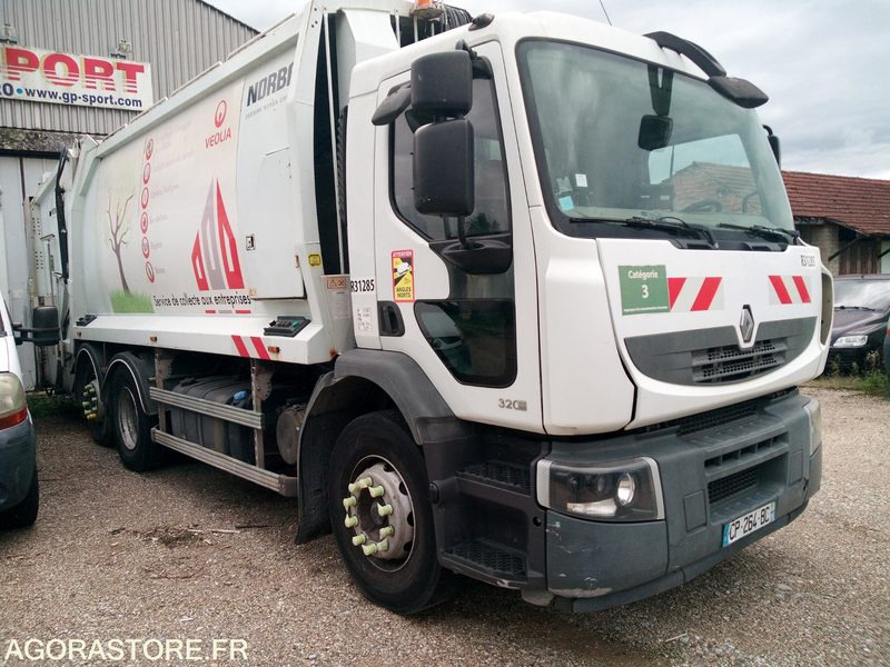 Bom Renault 320DXI - Kamion za odvoz smeća: slika Bom Renault 320DXI - Kamion za odvoz smeća Bom Renault 320DXI - Kamion za odvoz smeća: slika Bom Renault 320DXI - Kamion za odvoz smeća