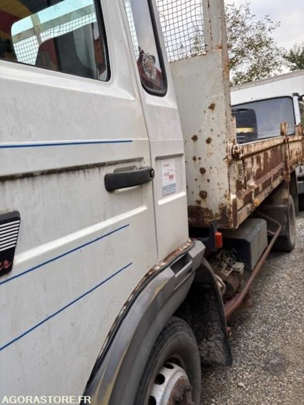 CAMION BENNE RENAULT S135 MIDLINER 1995 204000 KM - Kiper: slika  CAMION BENNE RENAULT S135 MIDLINER 1995 204000 KM - Kiper CAMION BENNE RENAULT S135 MIDLINER 1995 204000 KM - Kiper: slika  CAMION BENNE RENAULT S135 MIDLINER 1995 204000 KM - Kiper