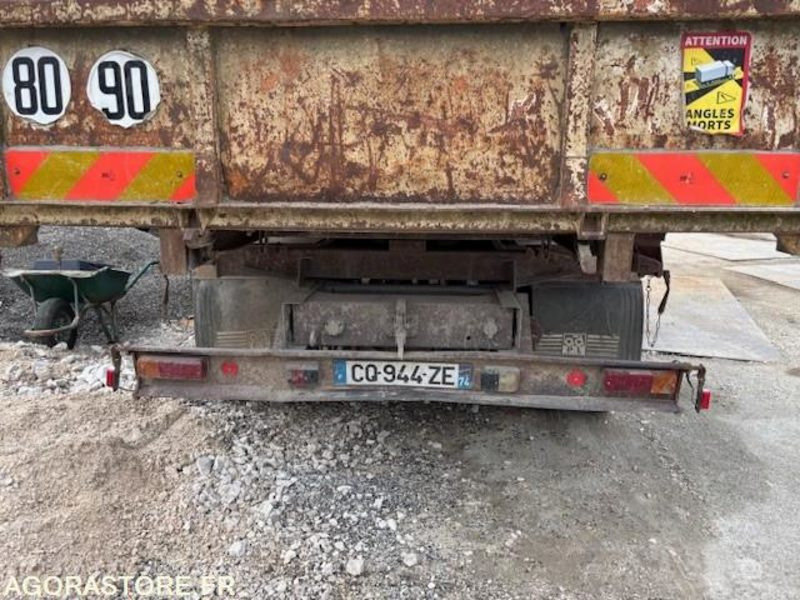 Kiper CAMION BENNE (TRI-BENNE) RENAULT S120 MIDLINER 1991 221000 KM: slika Kiper CAMION BENNE (TRI-BENNE) RENAULT S120 MIDLINER 1991 221000 KM Kiper CAMION BENNE (TRI-BENNE) RENAULT S120 MIDLINER 1991 221000 KM: slika Kiper CAMION BENNE (TRI-BENNE) RENAULT S120 MIDLINER 1991 221000 KM